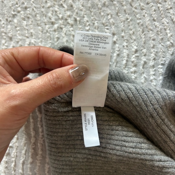 J Crew Cashmere Sweater Top Tank Top Crop Grey Gray Size XL Knit - Picture 6 of 10
